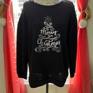 NWT Comfy Christmas Sweatshirt size XL (16-18). Oversized